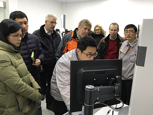 ��Customers visit measurement room&nbsp;��